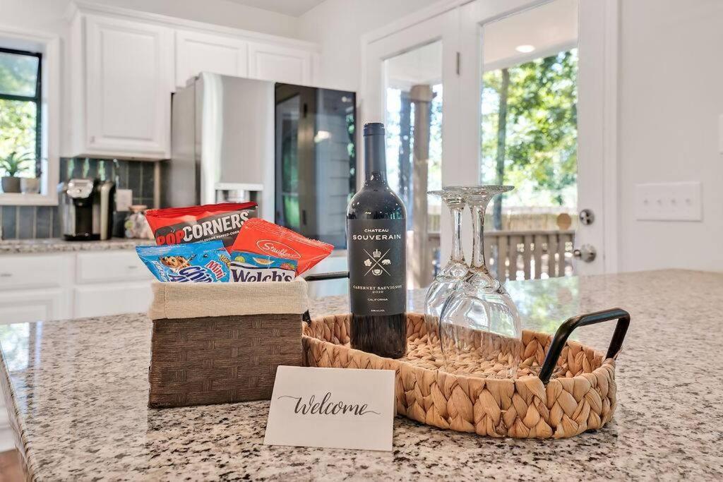Willa Middle Sound Hideaway~Beaches, Shopping, Families Wilmington Zewnętrze zdjęcie