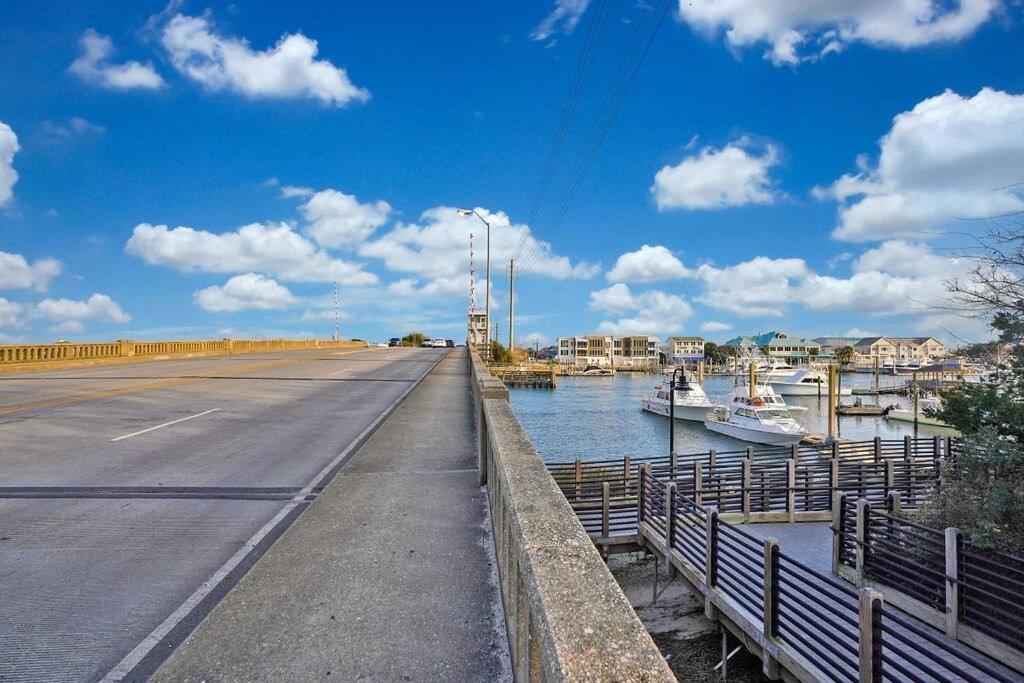 Willa Middle Sound Hideaway~Beaches, Shopping, Families Wilmington Zewnętrze zdjęcie